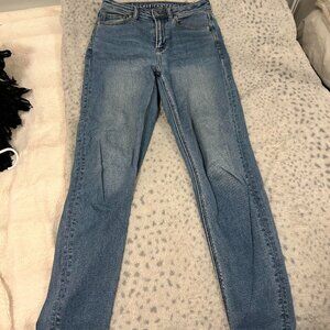 American Eagle Mom Jeans